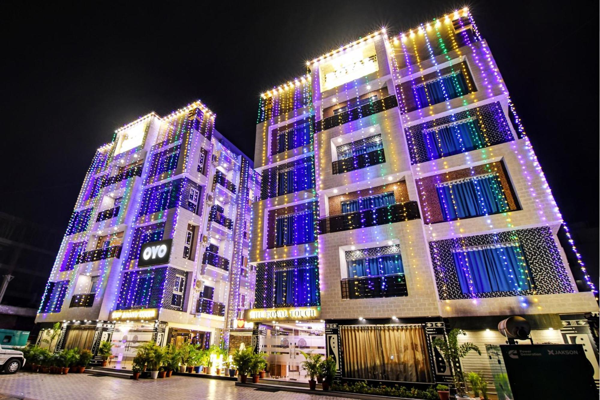 فندق Townhouse The Grand Touch & The Royal Touch ديغا المظهر الخارجي الصورة